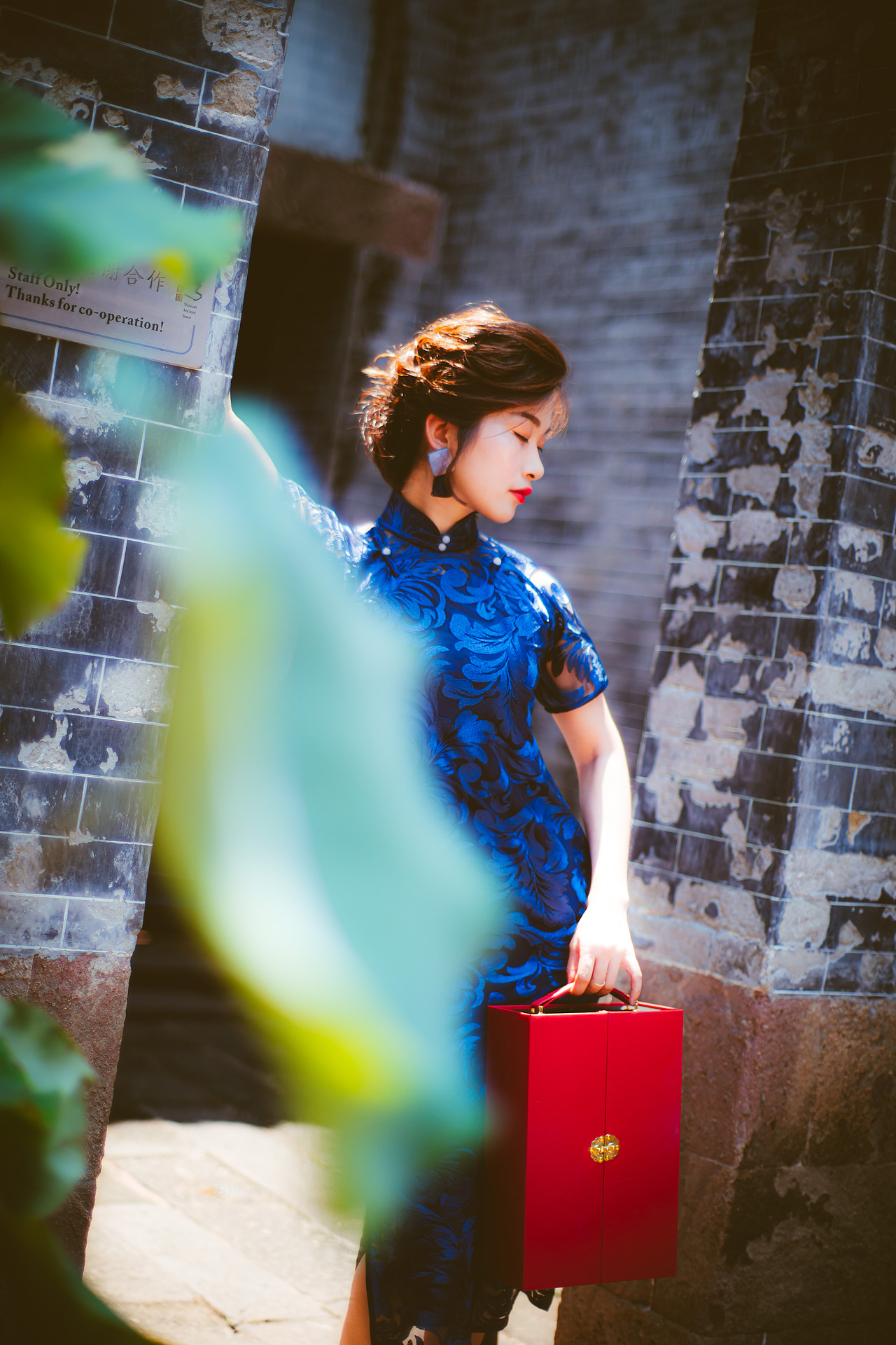 芯尚酒包宣发相片-旗袍篇（图ZMjYyMDM5NjY0） - 人像摄影 - 站酷设计师摄影师怪杰原创素材 - 站酷ZCOOL