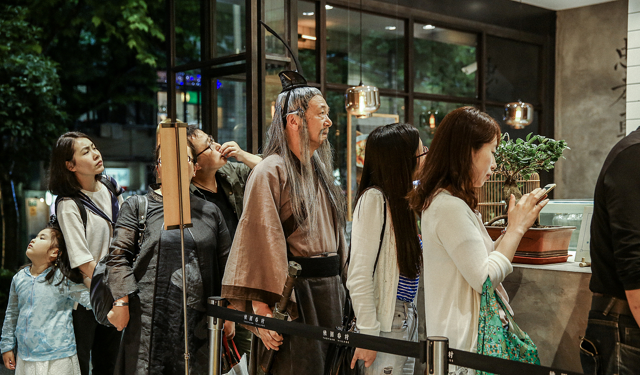 “屈原”吃上粽子啦（图ZNTA5OTk4ODg=） - 人文/纪实摄影 - 站酷设计师Aries_Hua原创素材 - 站酷ZCOOL