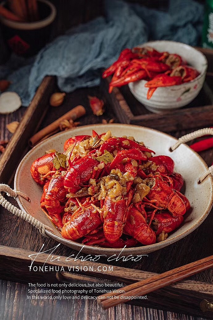 武汉美食摄影 油焖,清蒸,蒜蓉小龙虾 夏日必备!