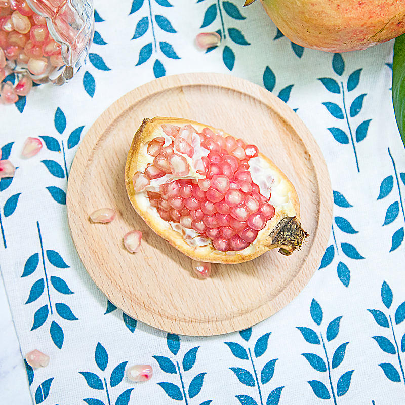 粉宝石软籽石榴（图ZMTczODIzNDE2） - 产品摄影 - 站酷设计师大白免奶糖原创素材 - 站酷ZCOOL