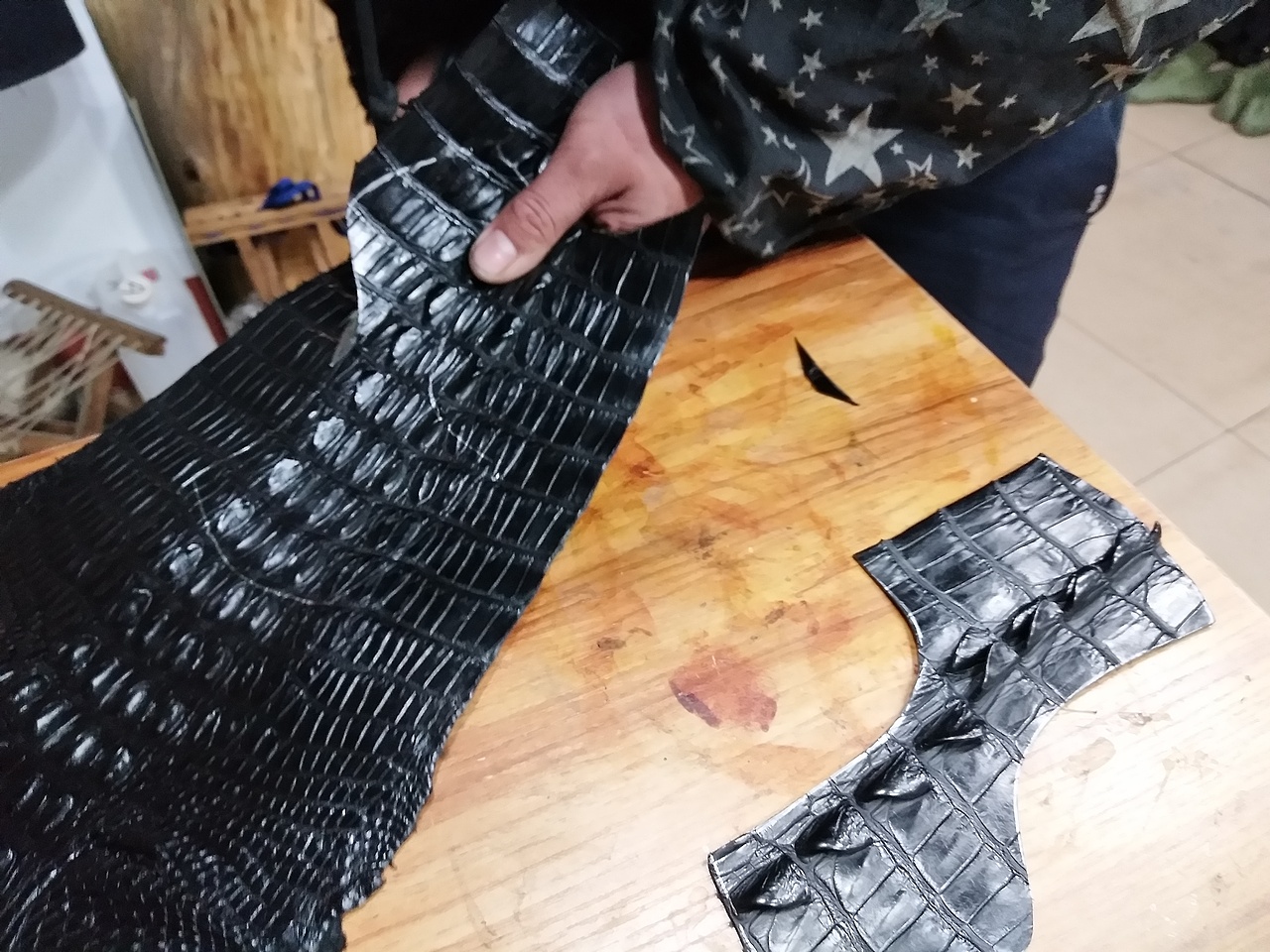 固特异手工鞋鳄鱼皮鞋（图ZMTAzNTEzMzEy） - 工艺品设计 - 站酷设计师手工鞋培训原创素材 - 站酷ZCOOL