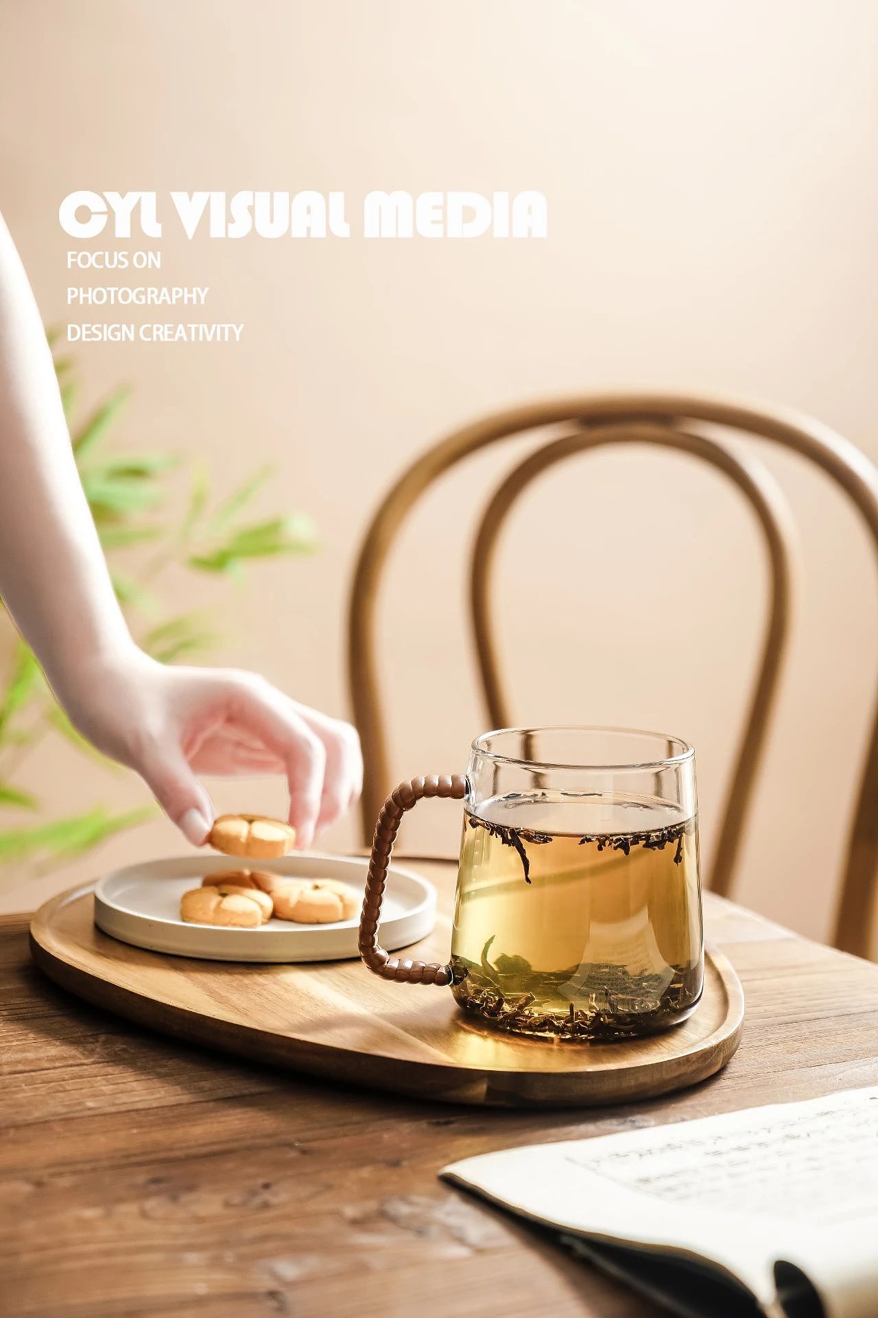 产品拍摄|玻璃咖啡杯（图ZMzcwNzI5MDYw） - 产品摄影 - 站酷设计师摄影师蔡依琳原创素材 - 站酷ZCOOL