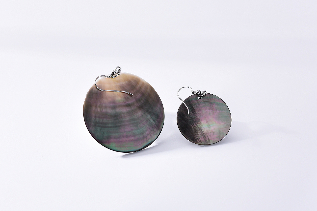 首饰品（图ZMTQwNTA5MjI0） - 产品摄影 - 站酷设计师L糊图原创素材 - 站酷ZCOOL