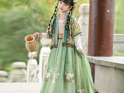 绿芜（儿童）