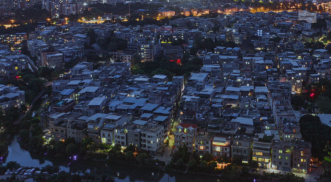 忽明忽暗 · 城中烟火 / 广州城中村主题系列 I