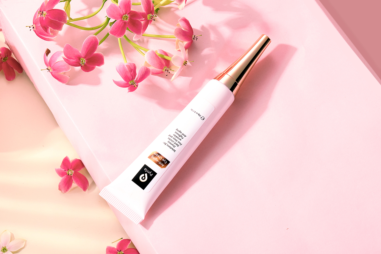 Pyrrla品牌眼霜产品包装设计（图ZMjE0NzUzMjMy） - 包装 - 站酷设计师月半小面饼原创素材 - 站酷ZCOOL