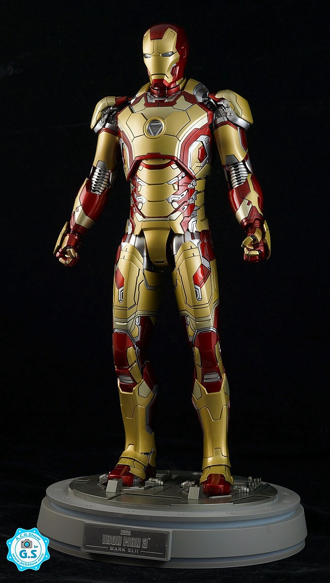 1:6 HOT TOYS 压铸合金系列 - 钢铁侠3:钢铁侠MK42战损版