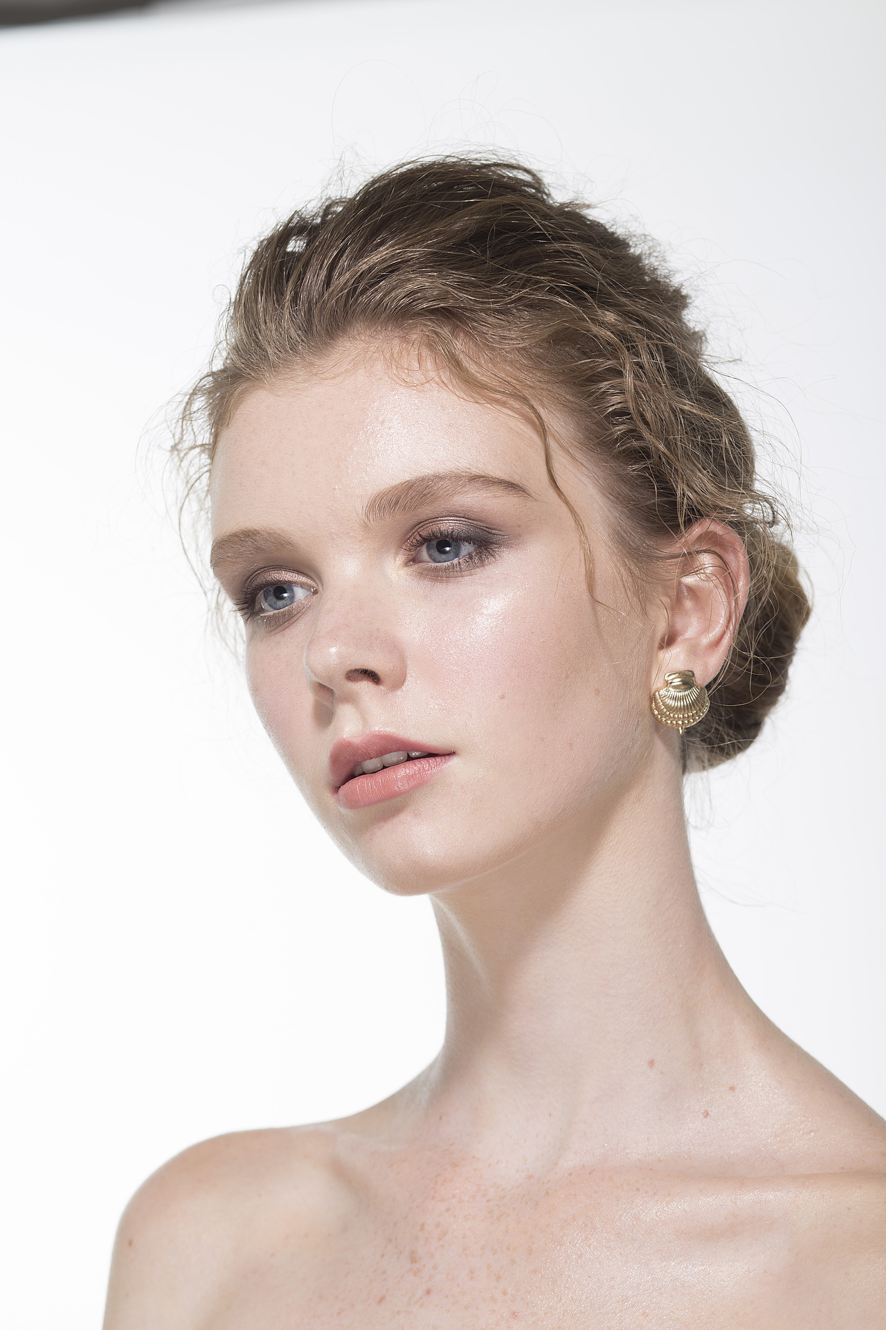 人物p图精修（图ZMTI3NzMyMTk2） - 其他平面 - 站酷设计师顺哥儿原创素材 - 站酷ZCOOL