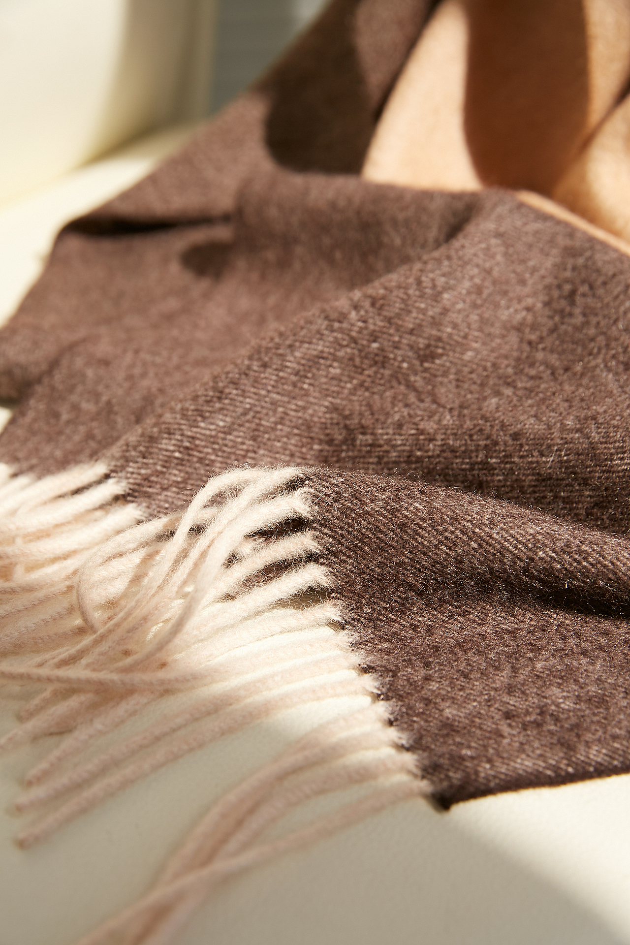 水波纹围巾静物摄影