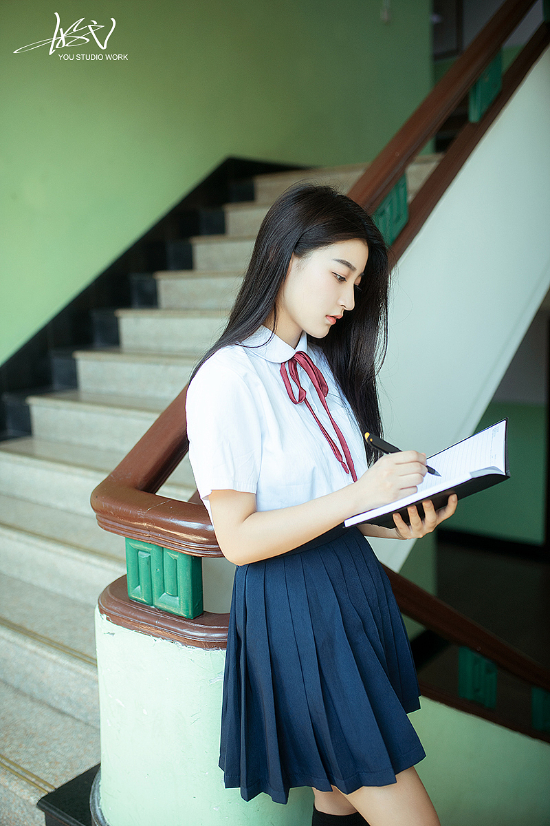 【有映画】八月（图ZMTI4ODUxMjM2） - 人像摄影 - 站酷设计师游弋YOUYI原创素材 - 站酷ZCOOL