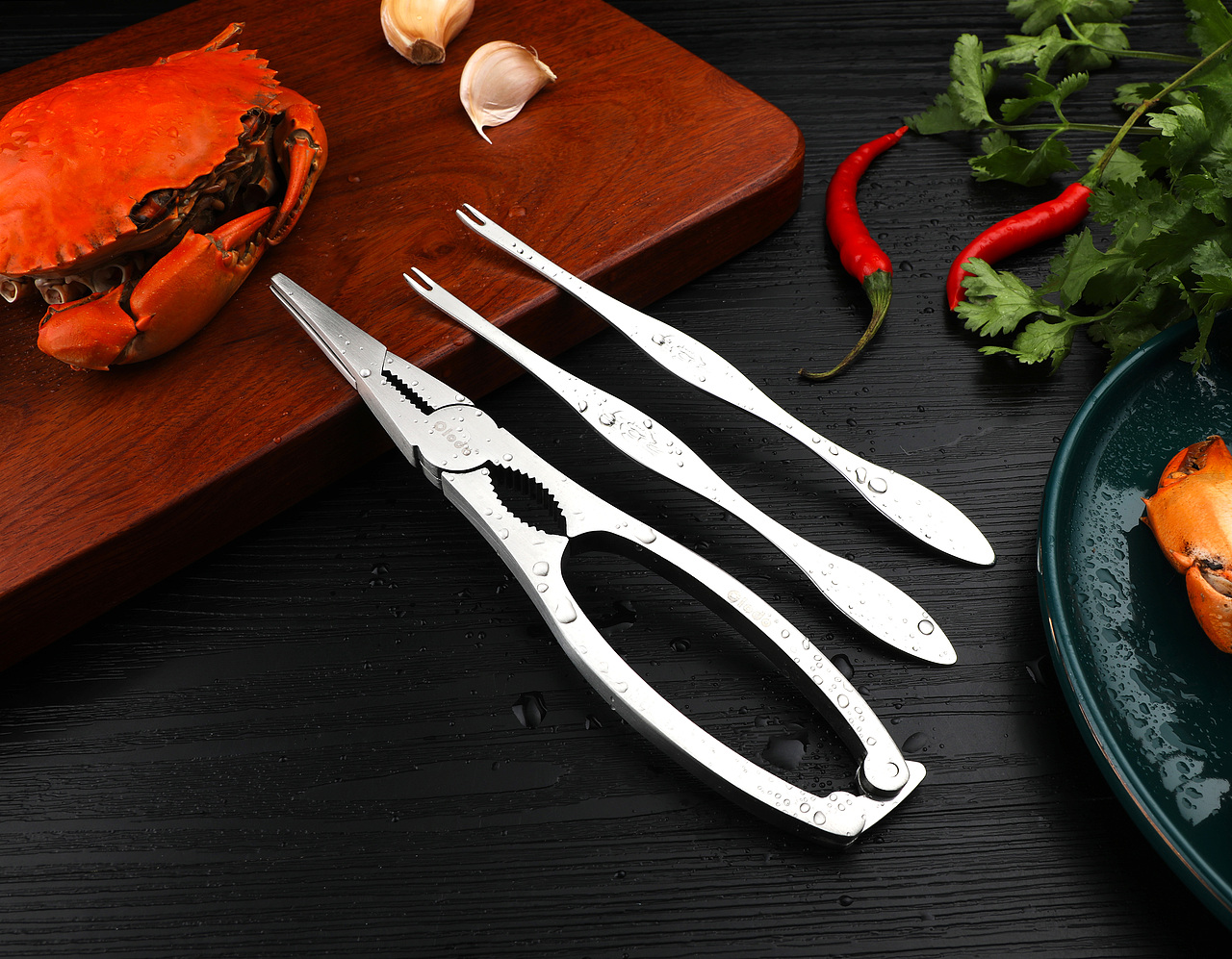 不锈钢摄影｜304不锈钢蟹钳三件套｜场景图