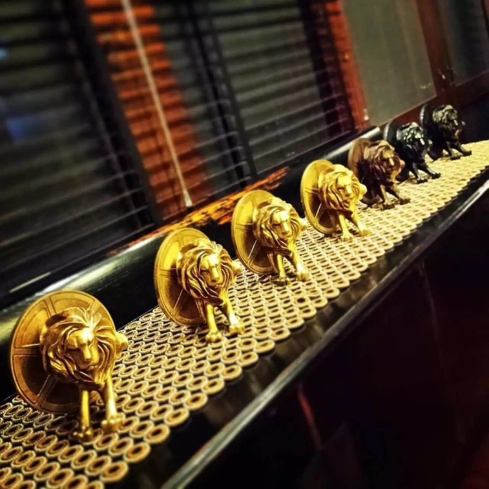 2015天吗双十一魔性广告（图ZMzg5NTQ2OTY=） - 短片 - 站酷设计师亚瑟原创素材 - 站酷ZCOOL