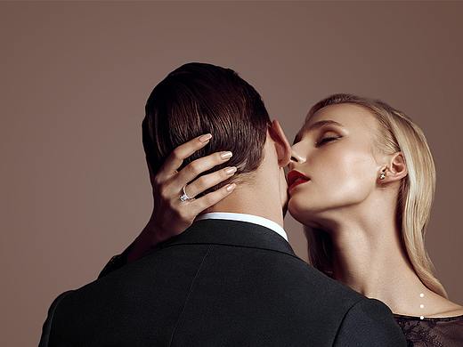 官网展示（个人主页-ZMzgxNjg3NTI=） - 企业官网 - 站酷设计师汤圆可圆可圆啦原创素材 - 站酷ZCOOL