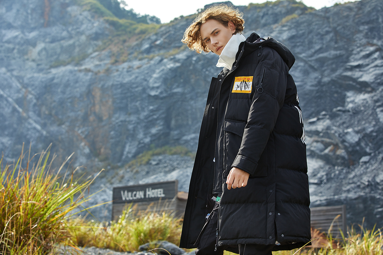 潮流品牌MAN.G 2019 A/W 型录大片