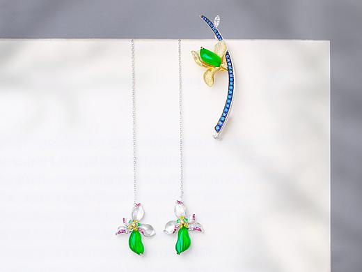 蚂蚁珠宝·原创设计| 玉兰花耳饰| 18K金镶嵌翡翠