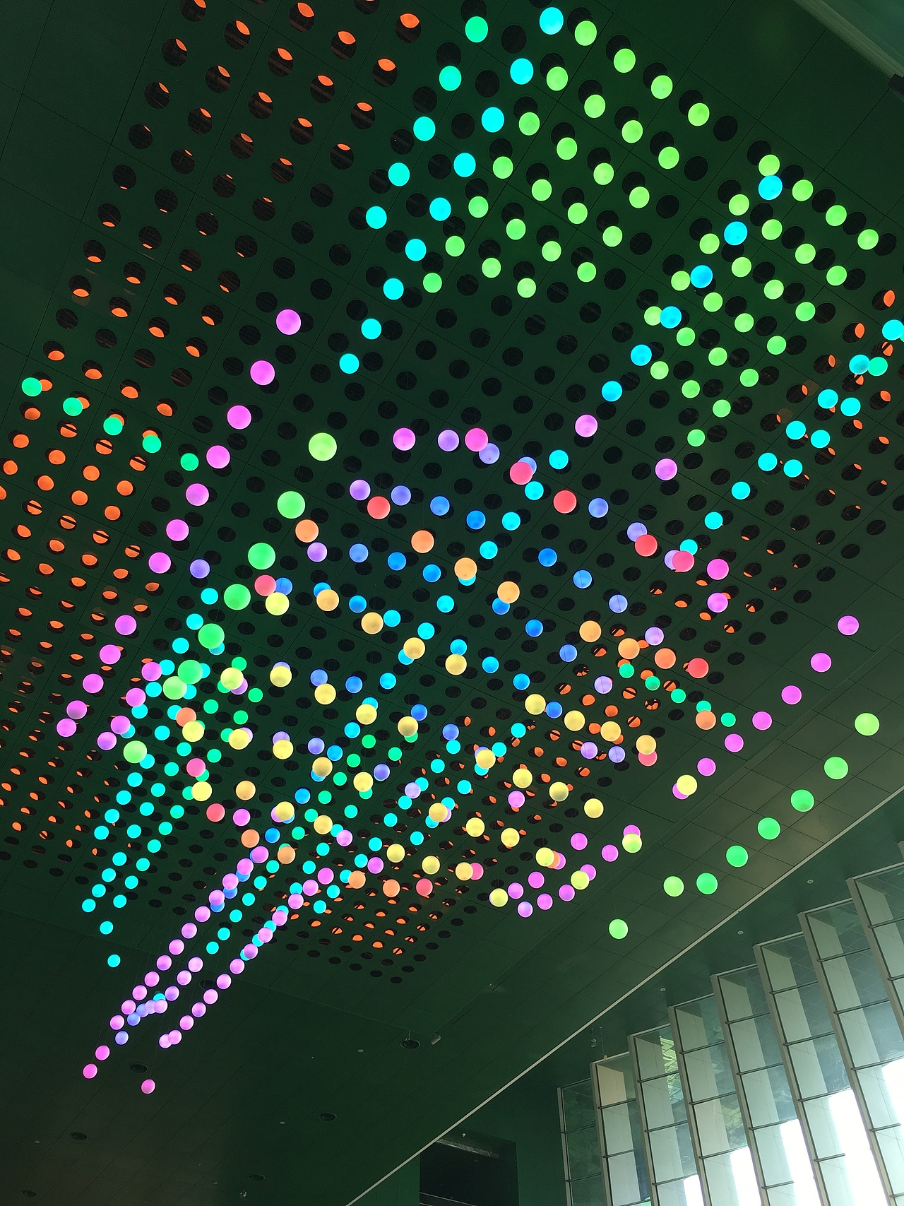 创意科技互动3d立体装置小球矩阵