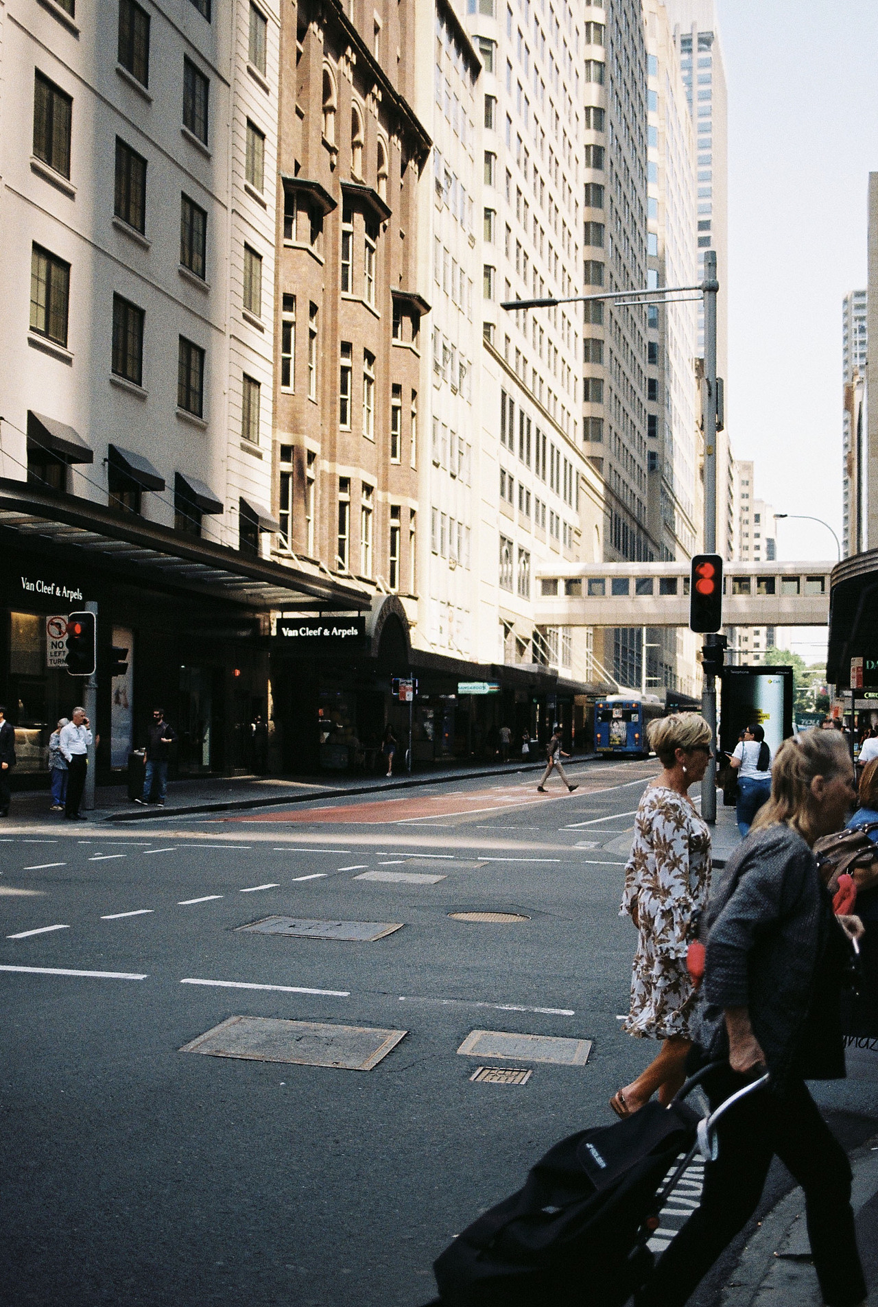 世界美好与你环环相扣