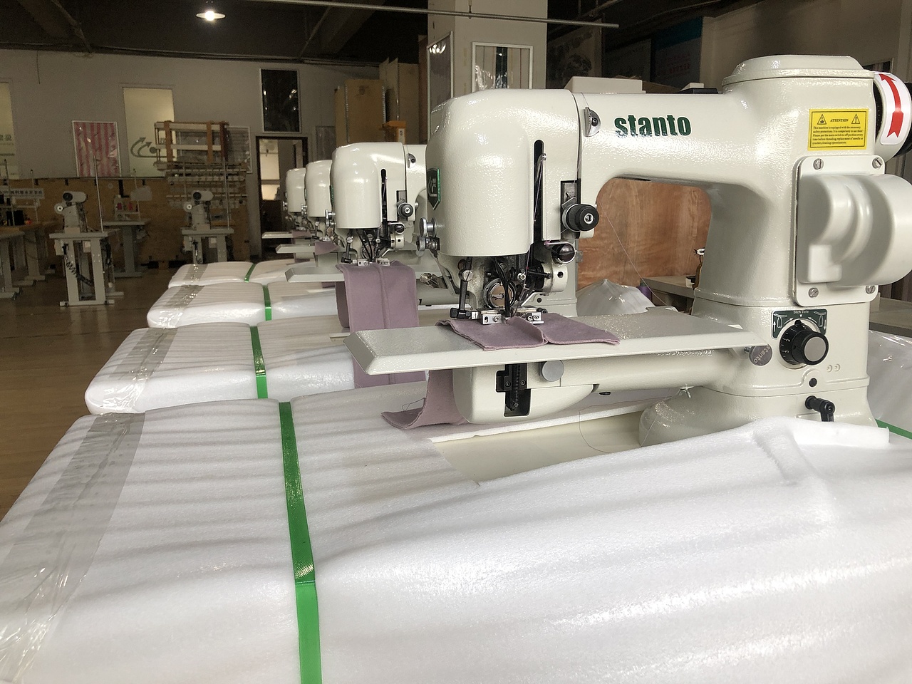 双面呢代替手工暗缝机,羊绒大衣仿手工机器,缝合机