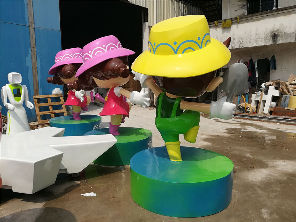 江苏扬州园艺博览会IP吉祥物玻璃钢康康、乐乐卡通雕塑