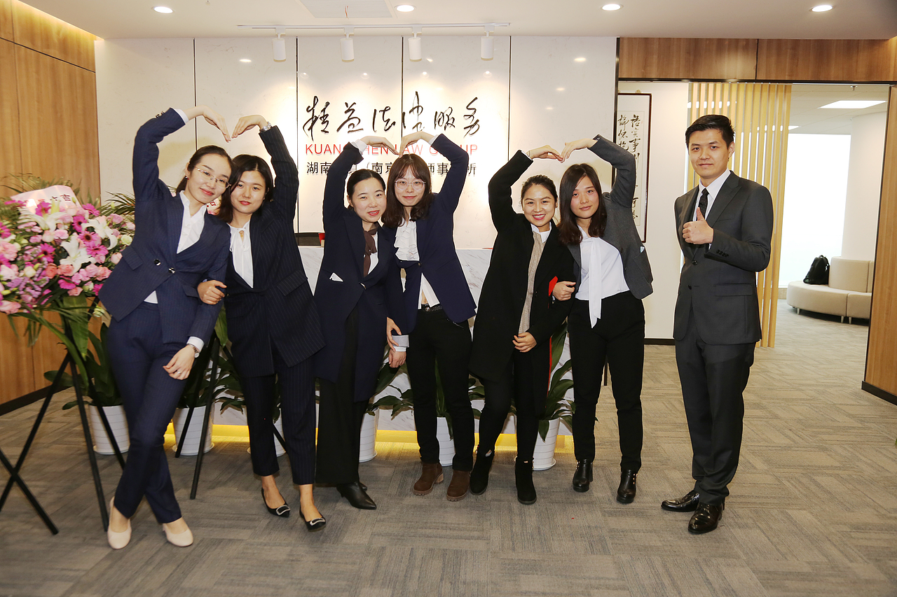 南京企业公司 店铺工厂商铺开业庆典 云摄影跟拍摄照片（图ZMjAxMTIxNDEy） - 人文/纪实摄影 - 站酷设计师南京宣传片拍摄原创素材 - 站酷ZCOOL