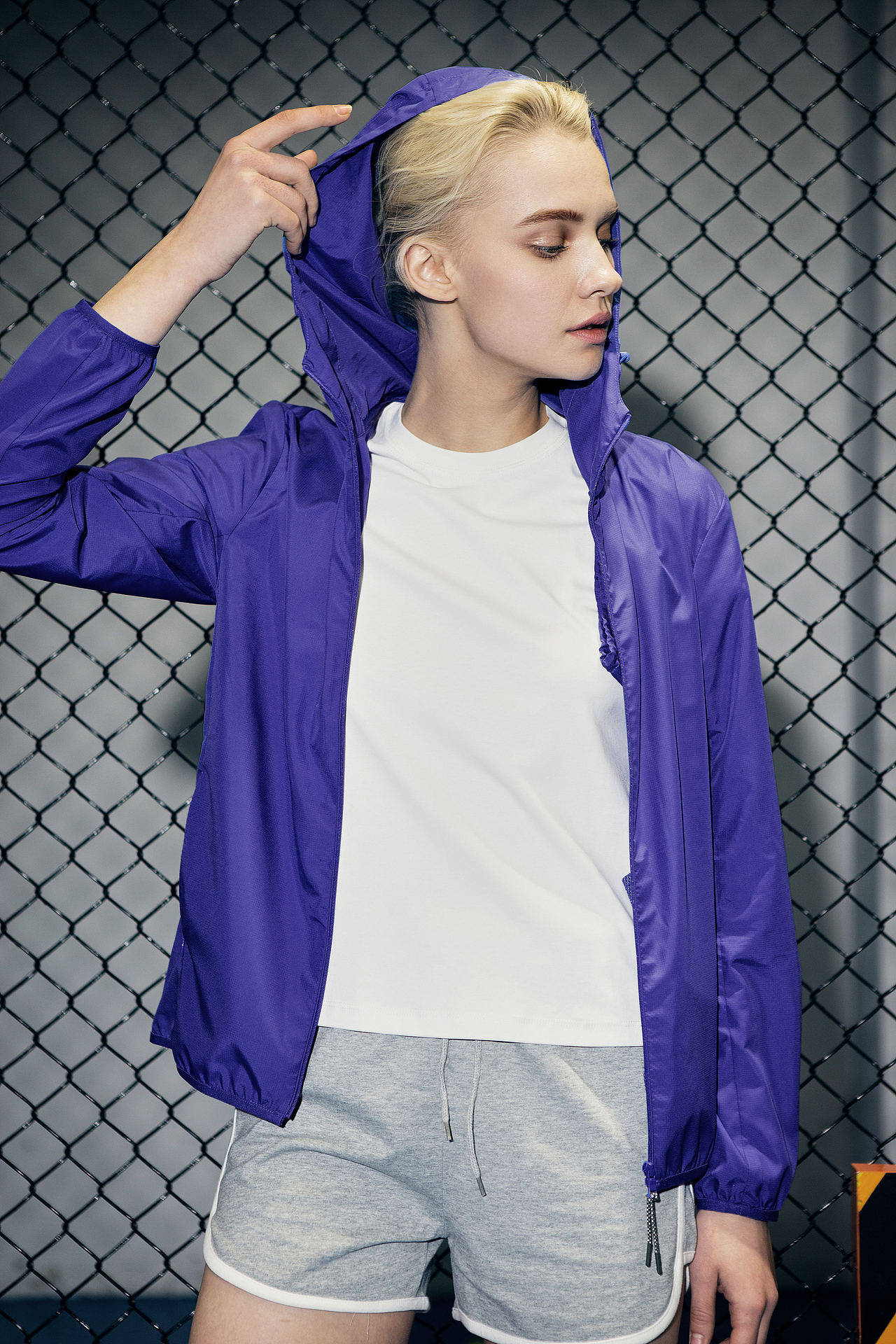 服装拍摄（图ZMTIwNjY1MjQw） - 人像摄影 - 站酷设计师大斌816原创素材 - 站酷ZCOOL