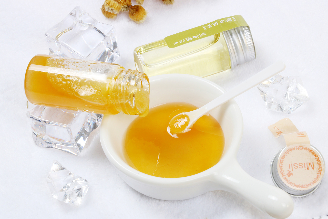 一款蜜油的摄影到宣传页面制作