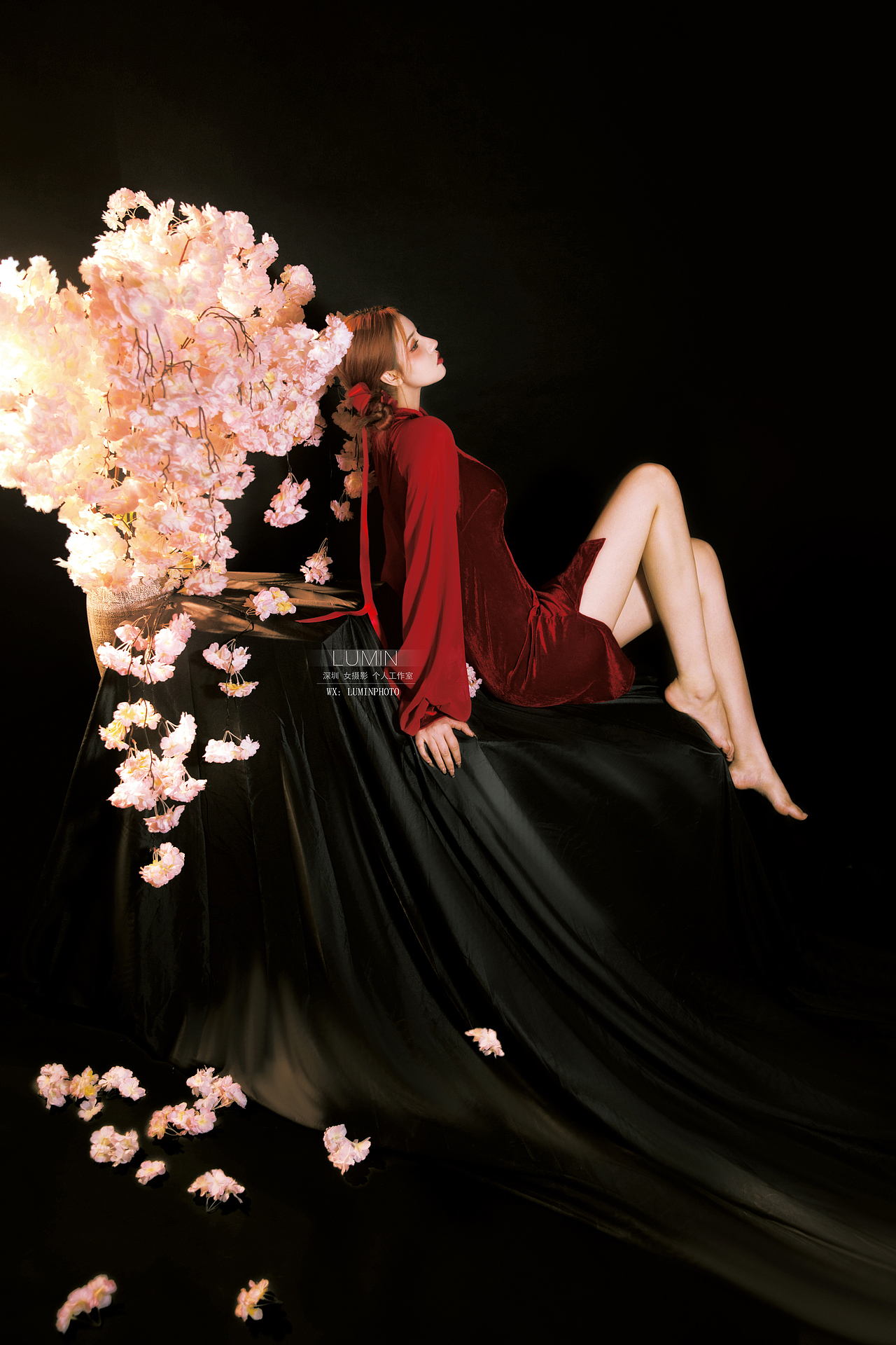 比花娇艳几分 红色 轻 旗袍 国风写真 轻古风 国韵