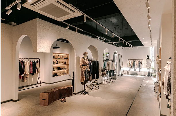 空间设计·DELEE服装店（图ZMjcyNDU0NDU2） - 商业空间设计 - 站酷设计师设计壹零壹原创素材 - 站酷ZCOOL