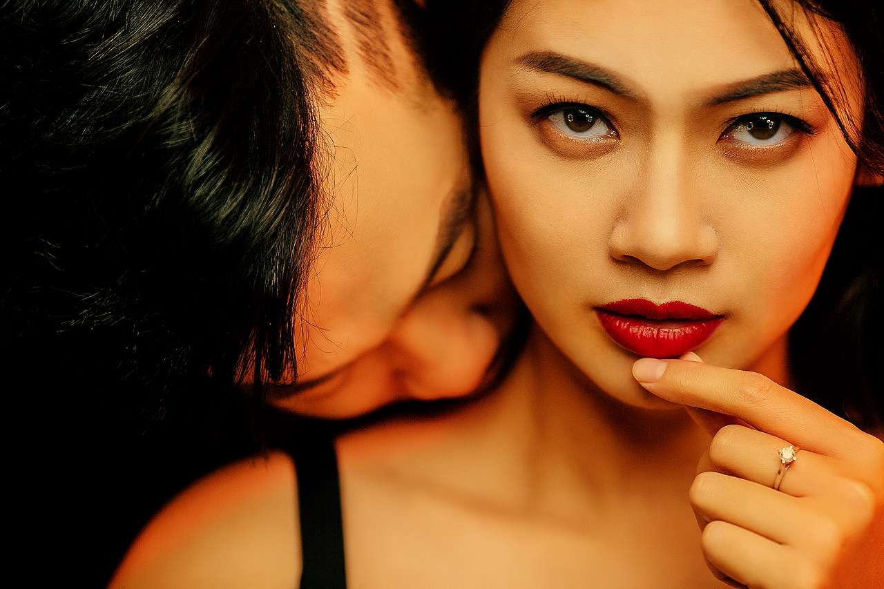 电影海报风格情侣写真（图ZMjMzMjM0MzI0） - 人像摄影 - 站酷设计师摄影师米玄原创素材 - 站酷ZCOOL