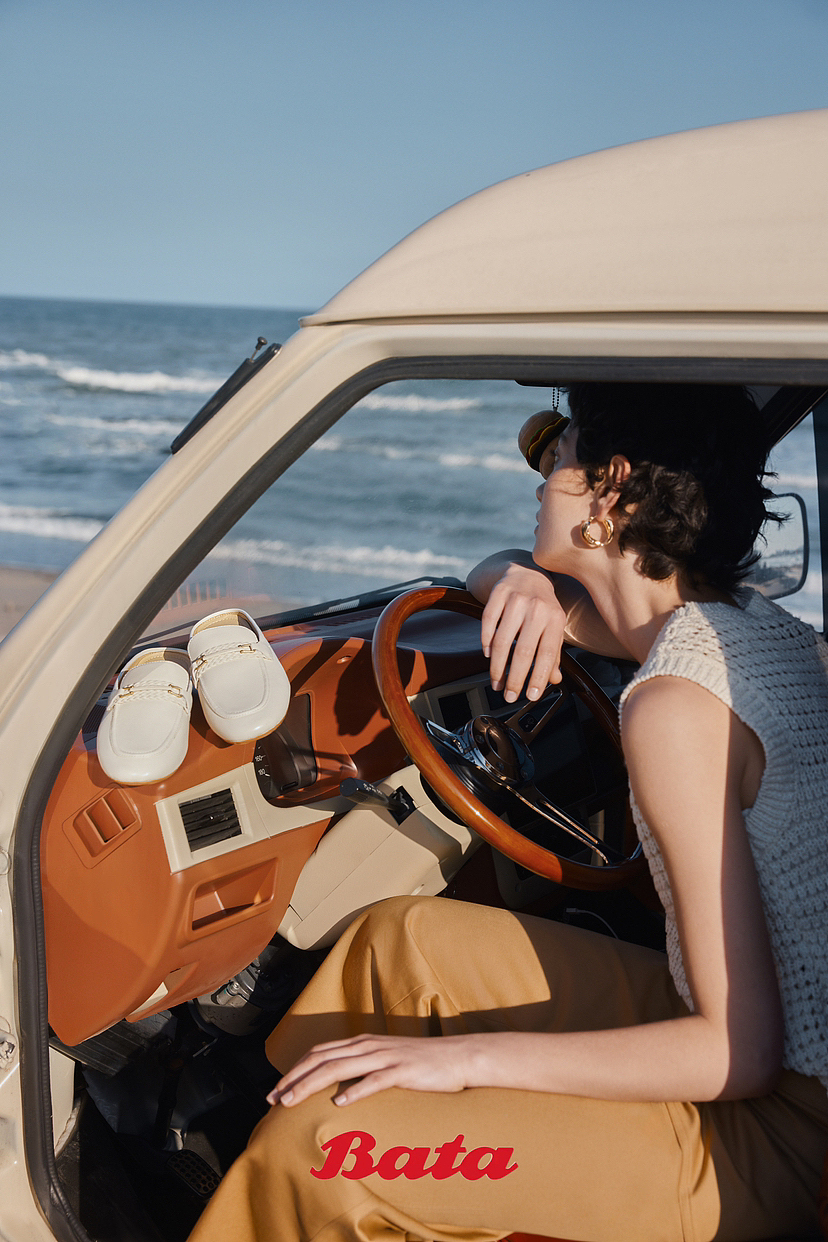 松弛感女鞋形象｜BATA（图ZMzY4ODkwOTQ4） - 产品摄影 - 站酷设计师TMOST电商视觉原创素材 - 站酷ZCOOL