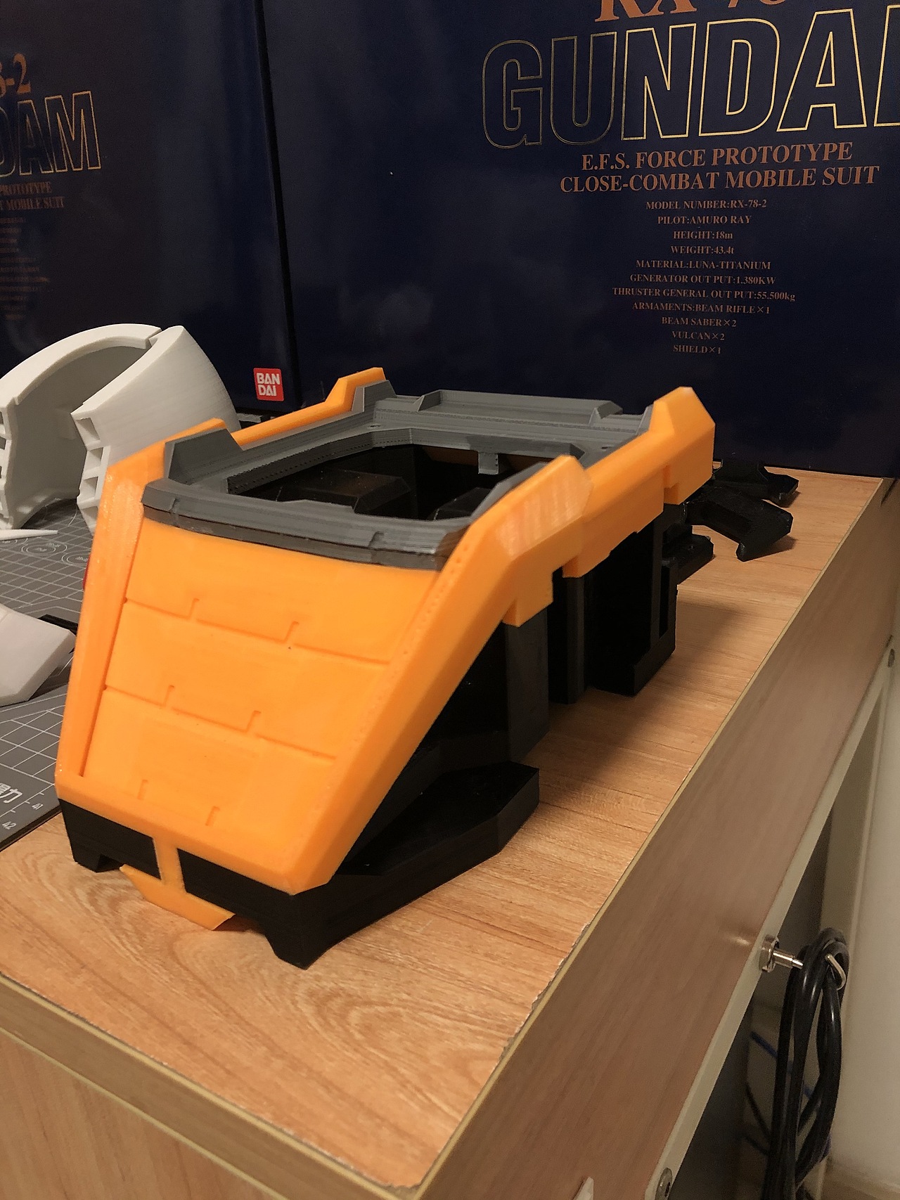 3D打印1:15元祖高達(dá)頭像(含內(nèi)構(gòu))（圖ZMjA5MDk3NTk2） - 玩具 - 站酷設(shè)計(jì)師黑胡子原創(chuàng)素材 - 站酷ZCOOL