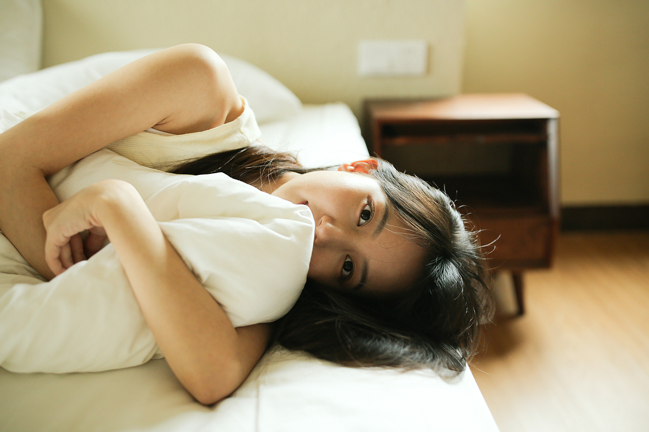 一个短暂的午后（图ZMjEyNDY1OTk2） - 人像摄影 - 站酷设计师shireenphoto原创素材 - 站酷ZCOOL