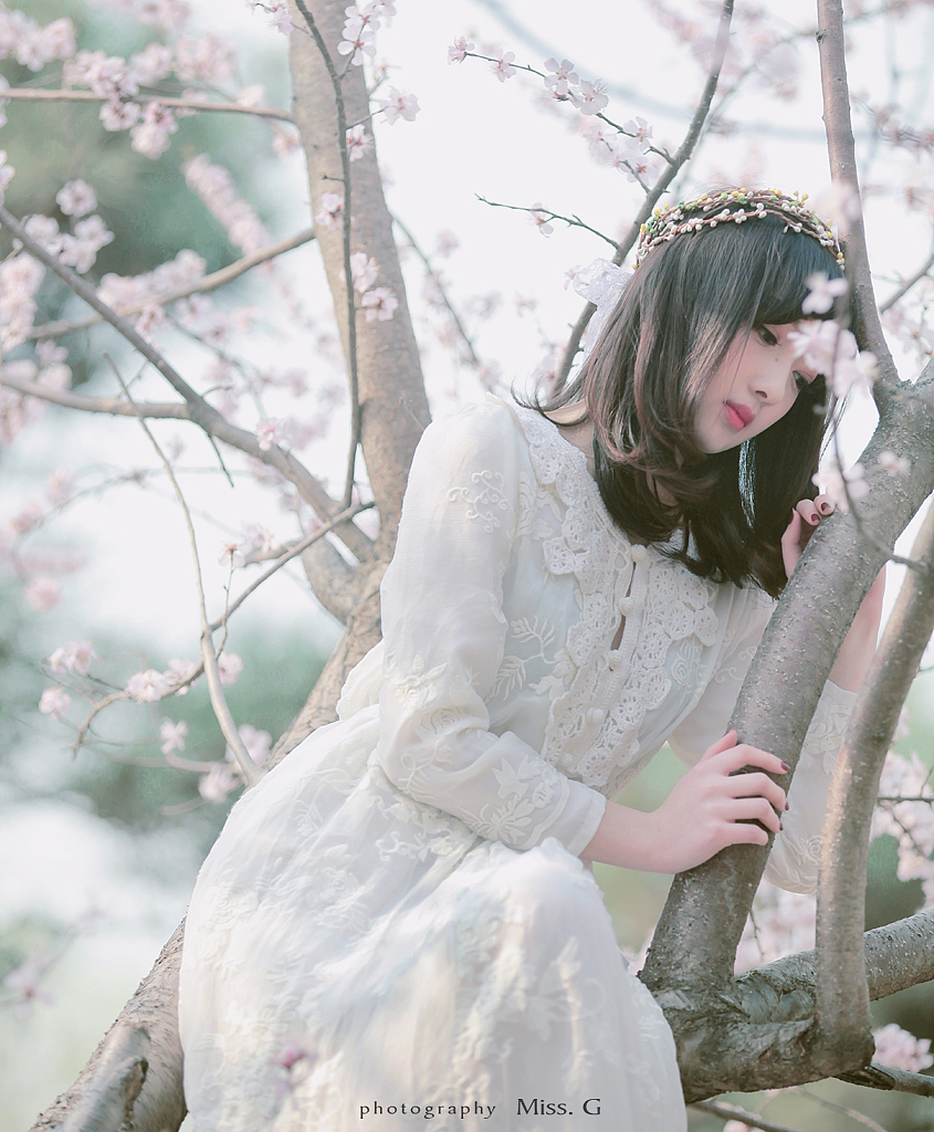 繁花（图ZMTUyOTM4NTI=） - 人像摄影 - 站酷设计师摄影师蝈蝈小姐原创素材 - 站酷ZCOOL