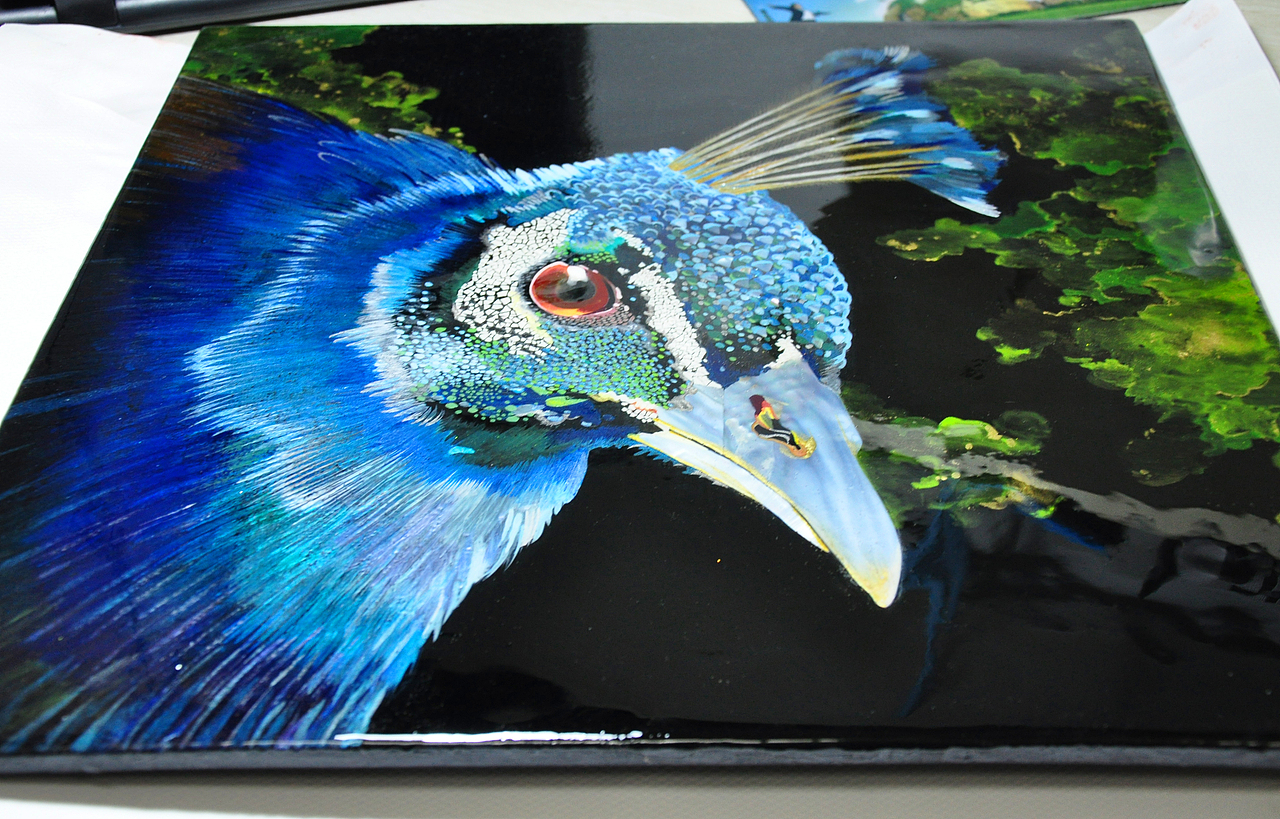 喷绘“荷花”,漆版画“孔雀”