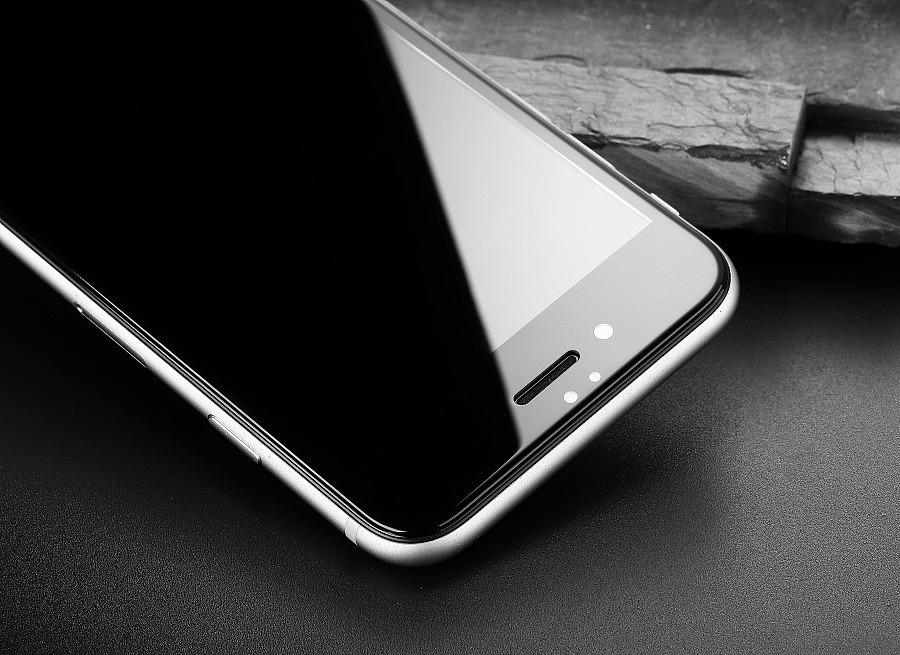 青年人摄影-手机钢化贴膜高清拍摄原图（图ZNTM0NzI1NTI=） - 产品摄影 - 站酷设计师青年人设计原创素材 - 站酷ZCOOL