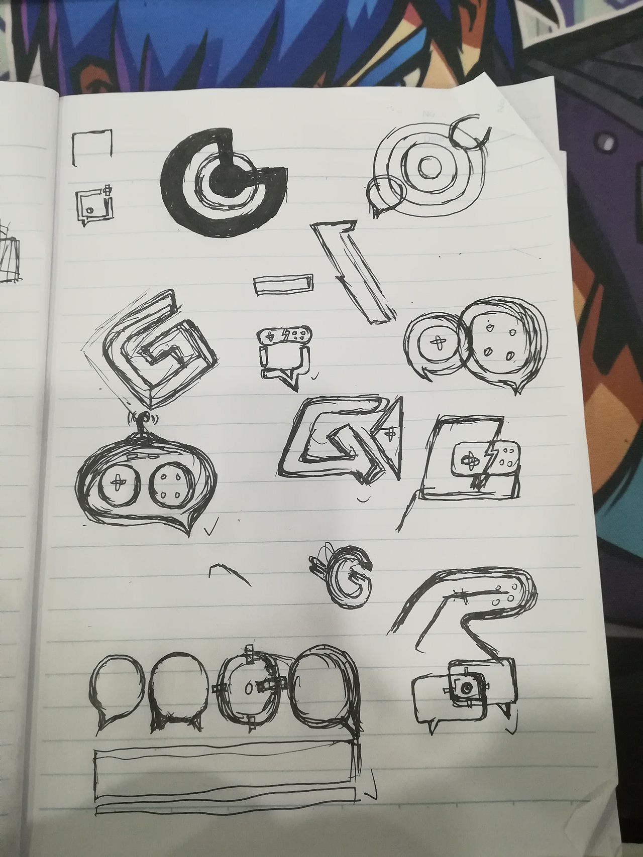 诞生之初的草图,一般草图都画的比较灵魂.