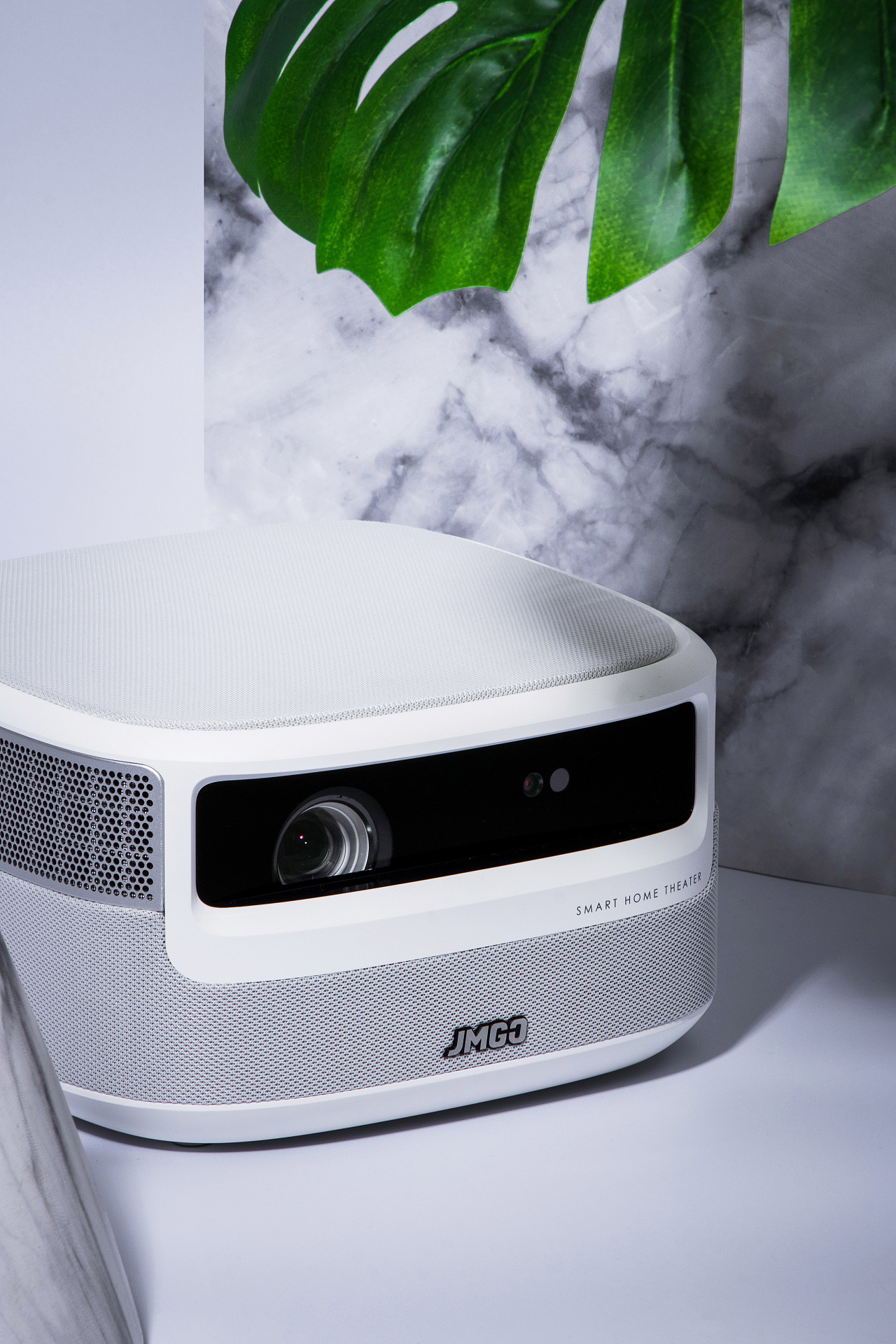 坚果j9投影仪(一)