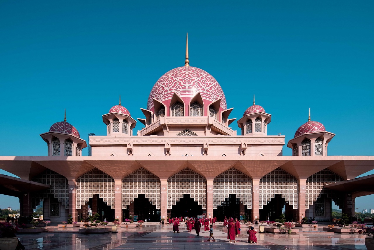 马来西亚粉红水上清真寺摄影图高清摄影大图-千库网