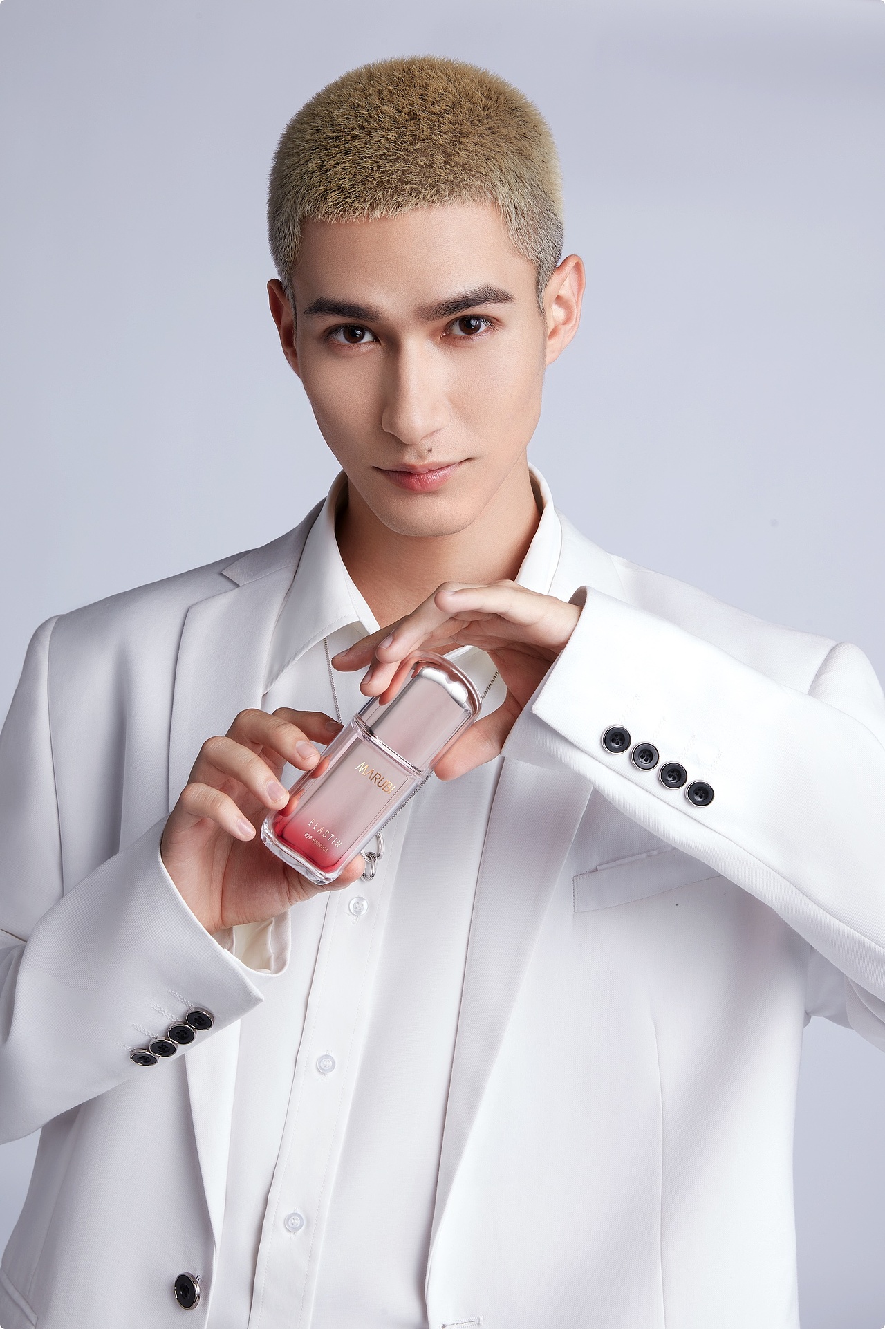 丸美 米卡代言 静物后期修图作品