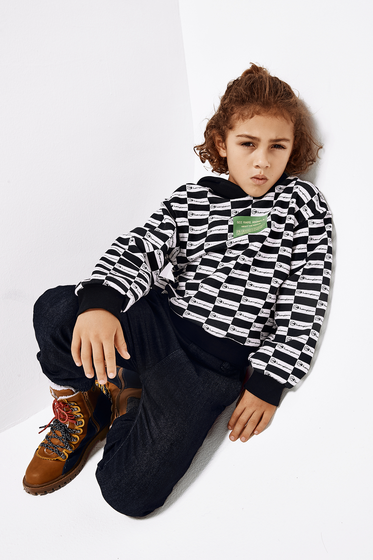 太平鸟童装minipeace