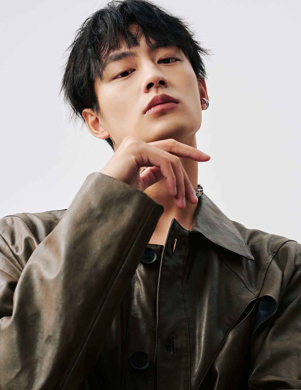 设计师男装品牌拍摄（图ZMzIxMjI1OTg4） - 人像摄影 - 站酷设计师云studio原创素材 - 站酷ZCOOL