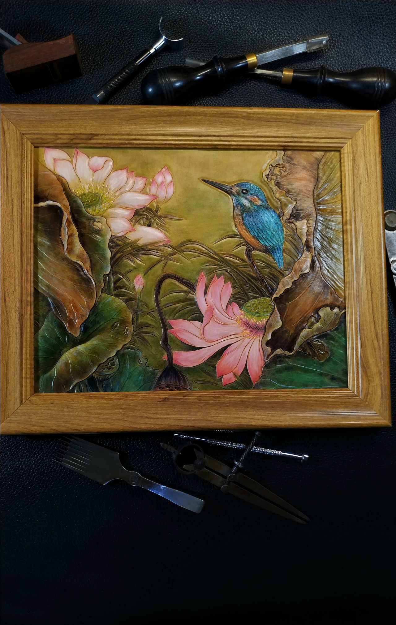 手工皮雕荷花荷塘月色