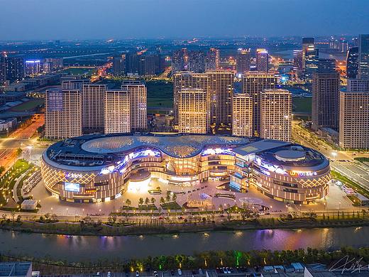 苏州市相城区高铁新城吾悦广场