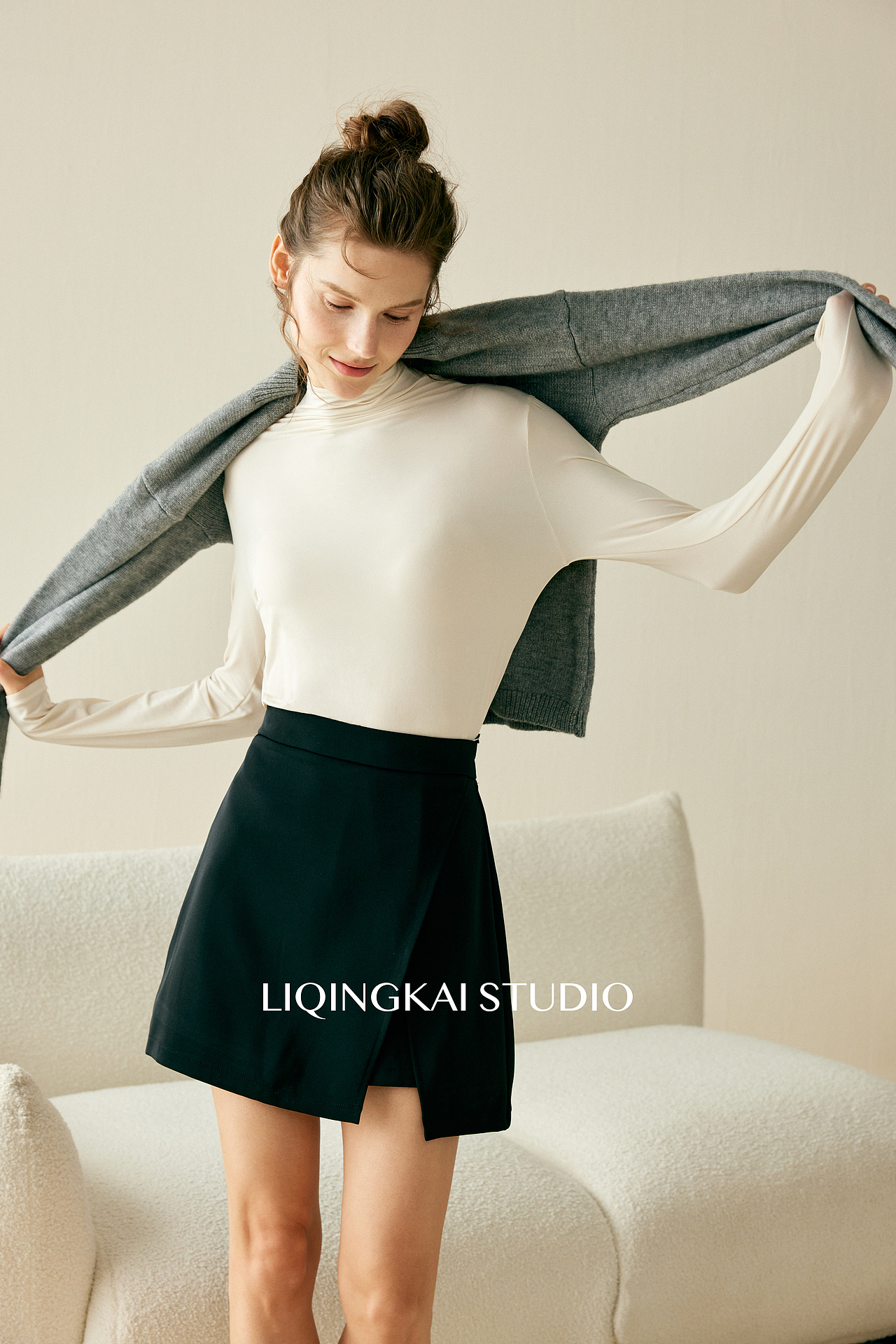 "Comfortable and relaxed attire"🍁保暖季（图ZMzU1MjczMjA4） - 时尚/艺术摄影 - 站酷设计师摄影师李清凯原创素材 - 站酷ZCOOL