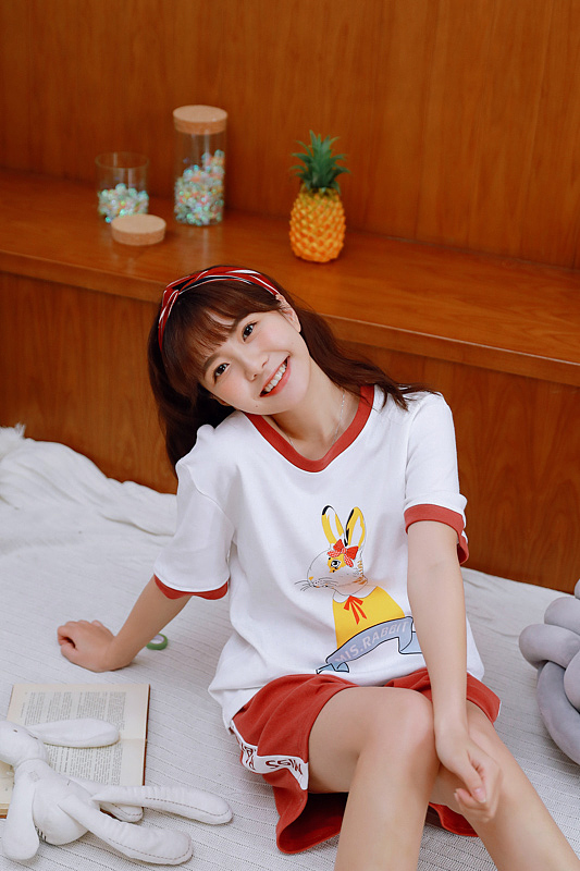 睡衣 杭州拍摄（图ZMTM5NjUxNDk2） - 人像摄影 - 站酷设计师彬彬有礼i原创素材 - 站酷ZCOOL