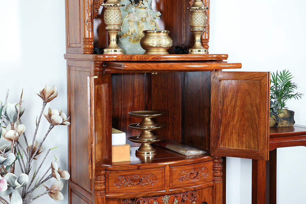 三层佛中式古典带门神台拍摄 佛教用品摄影（图ZMTc3NDcwNDQ0） - 产品摄影 - 站酷设计师岞海印象原创素材 - 站酷ZCOOL