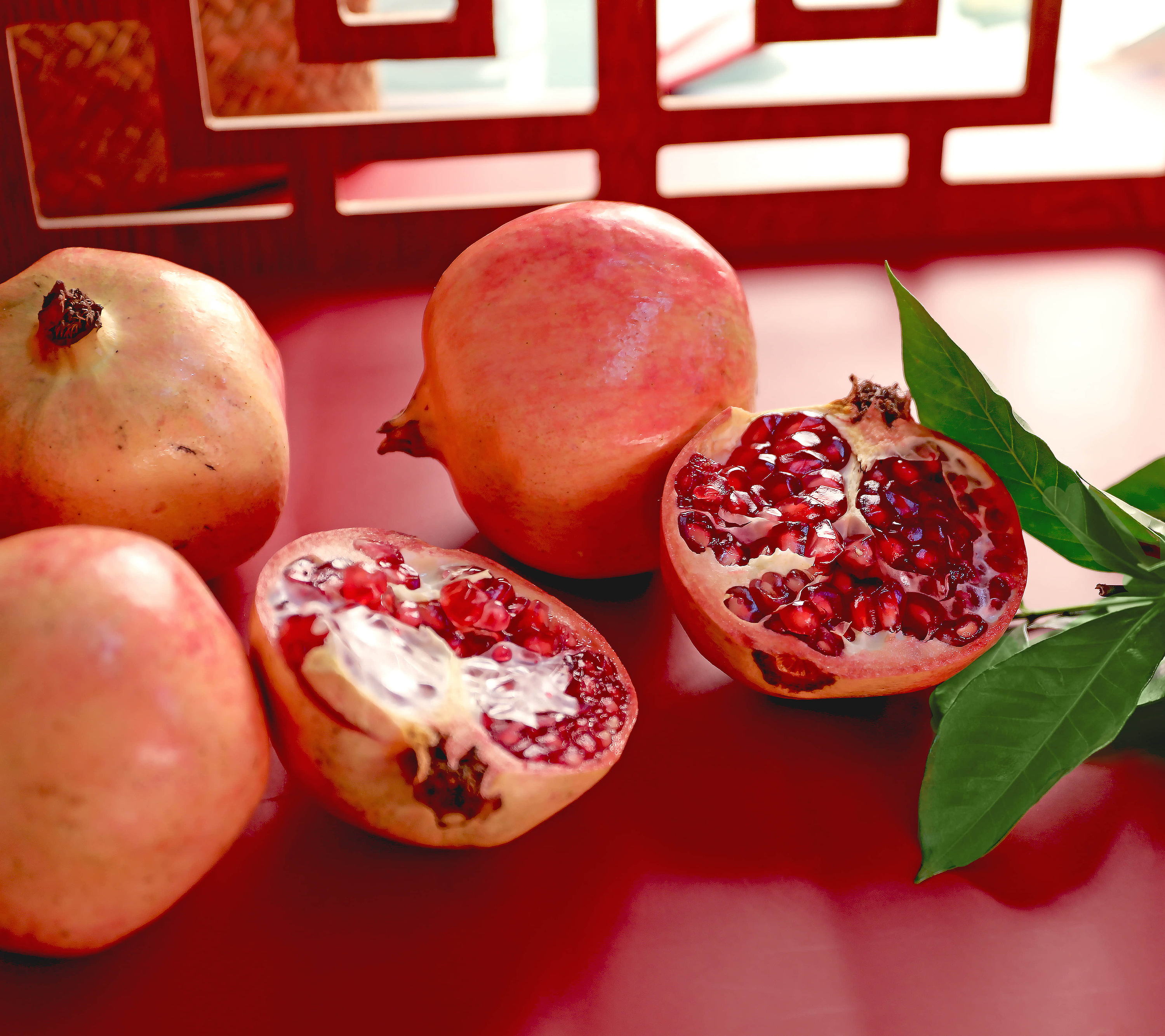 中国风红色喜庆石榴摄影