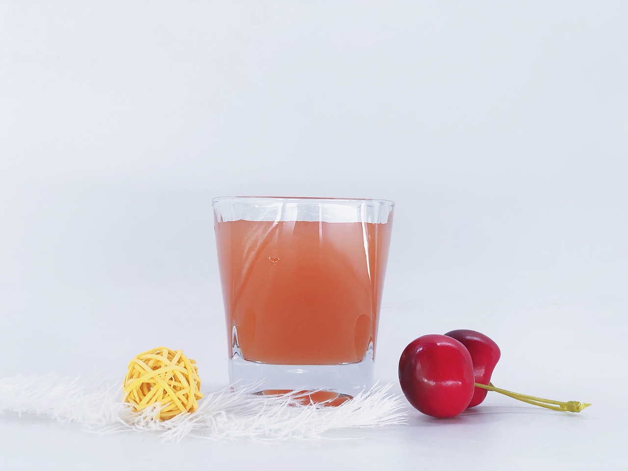 华洋长白山山楂树 华洋山楂树 华洋食品 华洋山楂汁饮料 山楂果汁