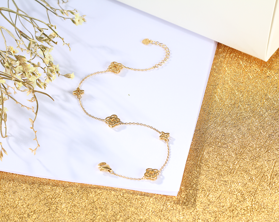 银饰摄影（图ZMTE2MzYxMjA0） - 产品摄影 - 站酷设计师帮主j原创素材 - 站酷ZCOOL