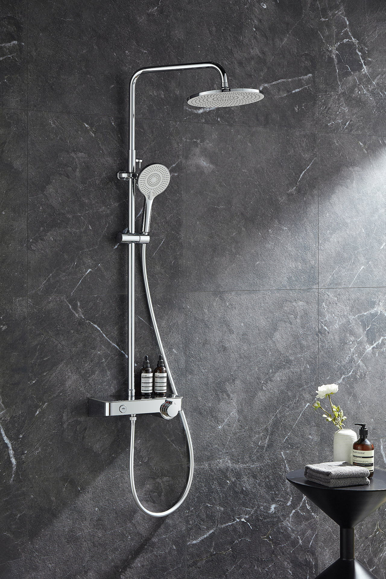 大淋浴花洒场景拍摄汇集